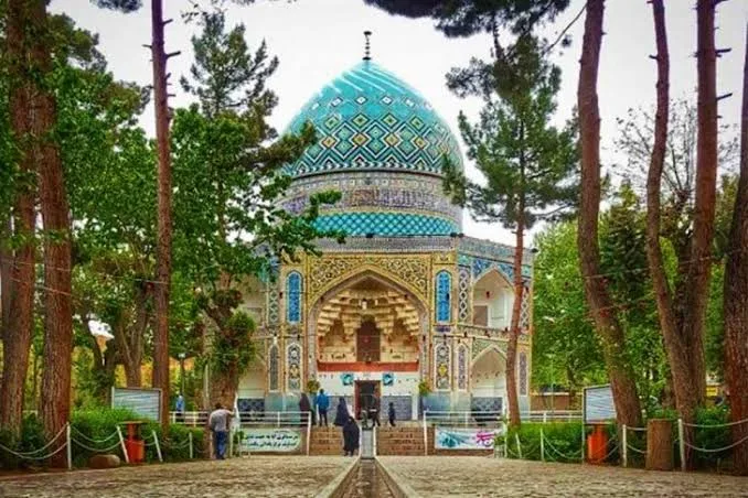 اجاره ویلا در قدمگاه